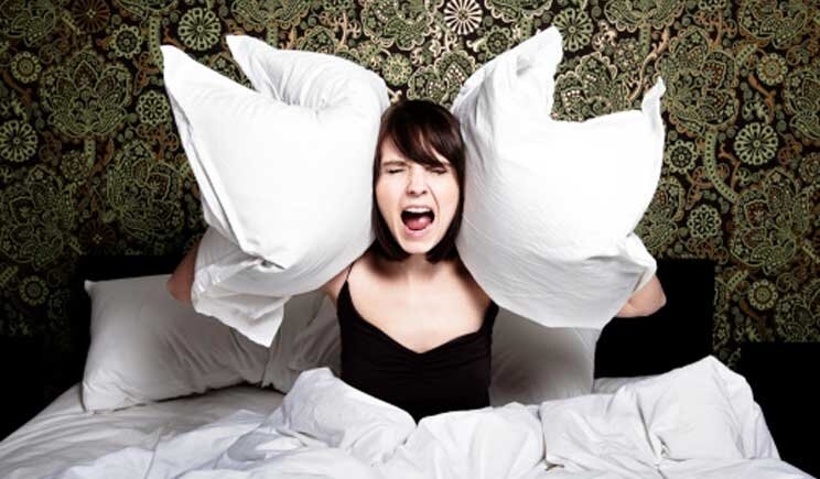 Paralisi del sonno, i soggetti colpiti incolpano un fantasma