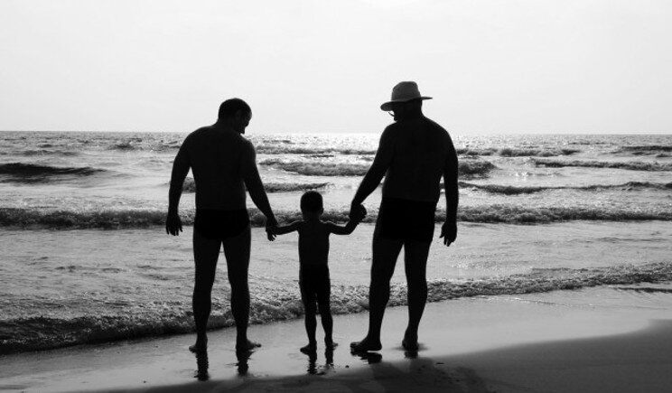 Tribunale di Roma dà il via libera alla stepchild adoption