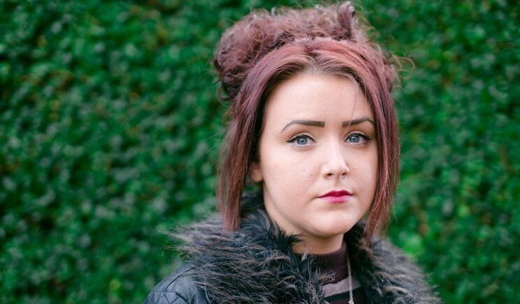 Storia di Marnie, la ragazza che sanguina dagli occhi