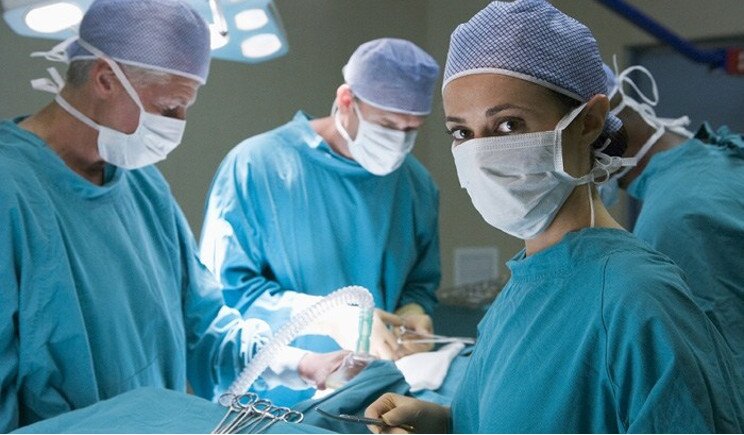 Cadaveri rianimati per per preparare i futuri chirurghi