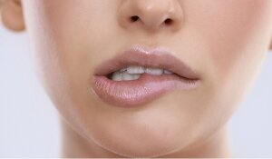 Tumori al cavo orale, il sesso orale tra le cause scatenanti