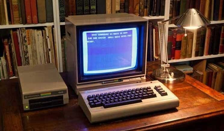 Commodore 64 torna a vivere in forma di smartphone