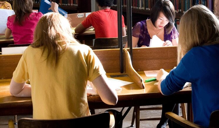 Università: Italia divisa tra test di ammissione e proteste