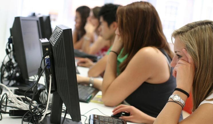 Ocse: il computer a scuola non migliora l'apprendimento degli studenti