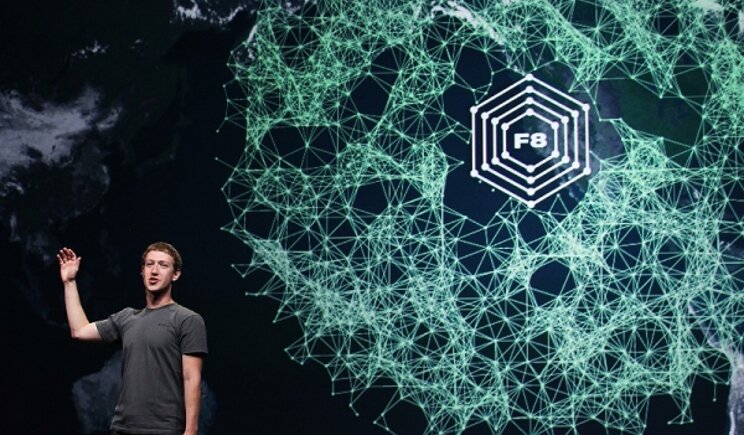 Facebook: dallo streaming live alle chat con i robot