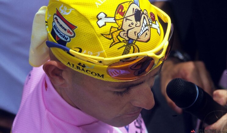 Pantani fu fermato dalla camorra a Madonna di Campiglio?