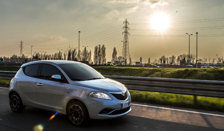 Lancia Ypsilon: in arrivo la serie di lusso Mya